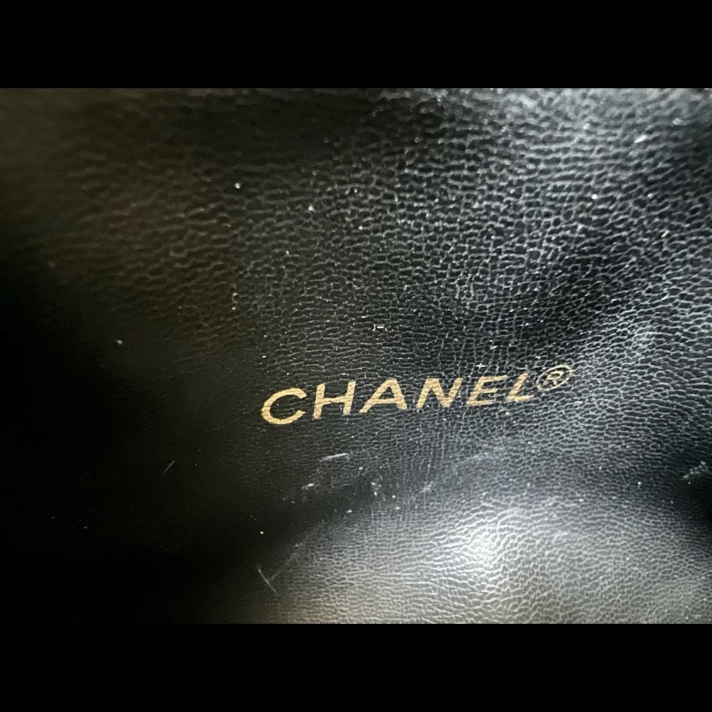 Vintage CHANEL Black Quilted Leather Shoulder Bag with 24K Gold Chain Straps - Picture 11 of 16